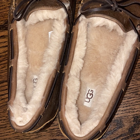 UGG Men's Olsen Slipper - Picture 5 of 6